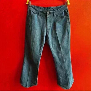 Y2K FUBU Women's ankle jeans size 9/10